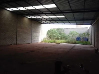 Galpão/Depósito/Armazém à venda, 700m² no Jardim Santa Marta, Araraquara