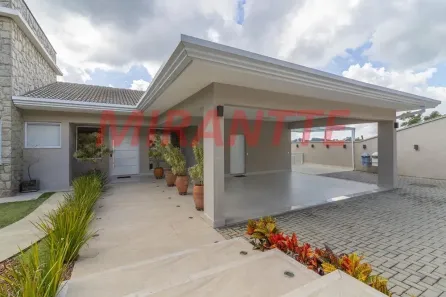 Casa de Condomínio com 4 Quartos à venda, 500m² no Roseira, Mairiporã
