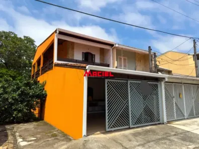 Sobrado com 4 Quartos à venda, 157m² no Jardim Del Rey, São José dos Campos