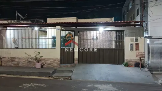 Casa com 4 Quartos à venda, 190m² no Parque 10 de Novembro, Manaus