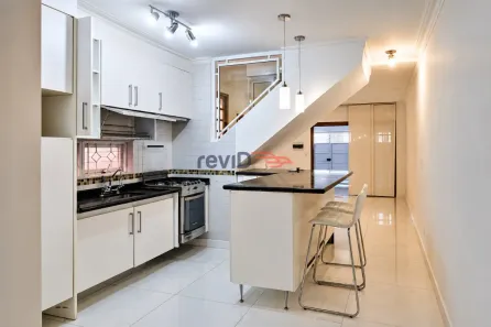 Casa com 2 Quartos para venda ou aluguel, 124m² no Chácara Santo Antônio (Zona Sul), São Paulo