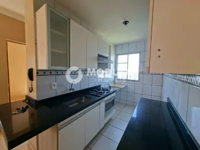 Apartamento com 2 Quartos para alugar, 40m² no Laranjeiras, Uberlândia