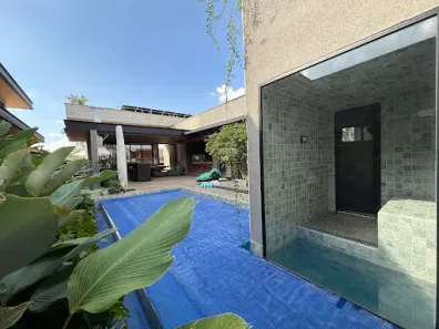 Casa de Condomínio com 4 Quartos à venda, 360m² no Jardins Itália, Goiânia