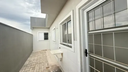 Casa com 3 Quartos à venda, 76m² no Colinas, Londrina