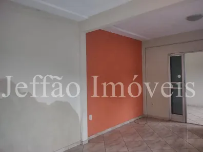 Casa com 2 Quartos para alugar, 53m² no Retiro, Volta Redonda