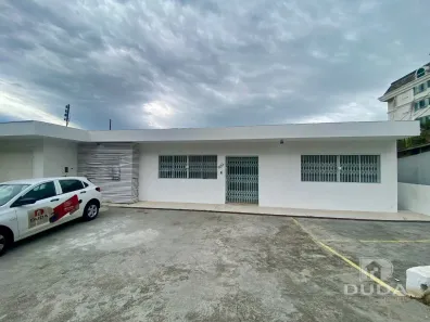 Imóvel Comercial para alugar, 300m² no Saco dos Limões, Florianópolis