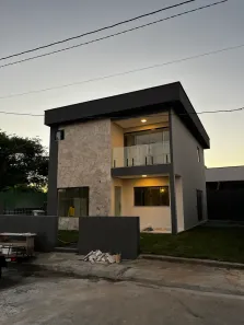 Casa de Condomínio com 3 Quartos à venda, 140m² no Arembepe (Abrantes), Camaçari