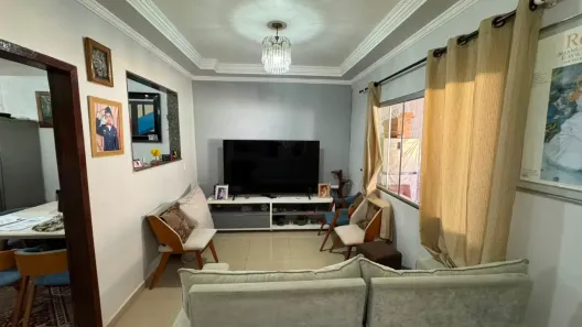 Sobrado com 4 Quartos à venda, 200m² no Samambaia Norte, Brasília