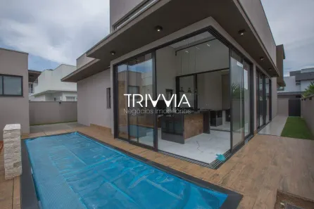Casa de Condomínio com 4 Quartos à venda, 233m² no Granja Marileusa, Uberlândia