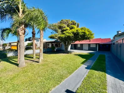 Casa com 4 Quartos à venda, 165m² no Zona Nova Sul, Tramandaí
