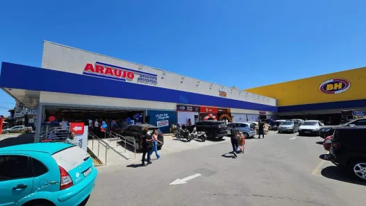 Ponto Comercial para alugar, 200m² no Vila de Lourdes, Curvelo