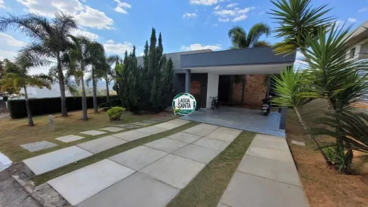 Casa de Condomínio com 3 Quartos para alugar, 220m² no Mirante do Fidalgo, Lagoa Santa