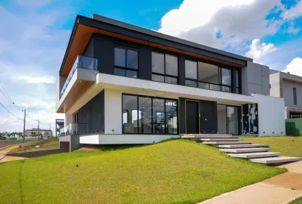 Casa de Condomínio com 4 Quartos à venda, 453m² no Carimã, Foz do Iguaçu