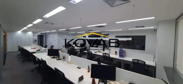 Sala Comercial para alugar, 245m² no Vila Olímpia, São Paulo