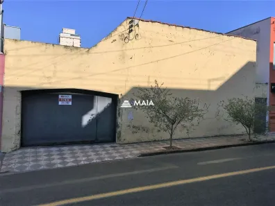 Casa com 7 Quartos à venda, 330m² no Mercês, Uberaba