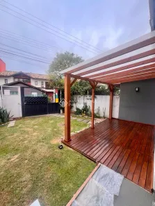 Casa com 4 Quartos para alugar, 130m² no Lagoa da Conceição, Florianópolis
