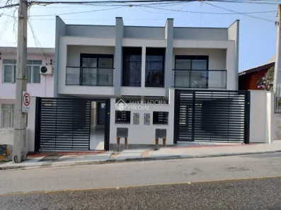 Sobrado com 3 Quartos à venda, 179m² no Barreiros, São José