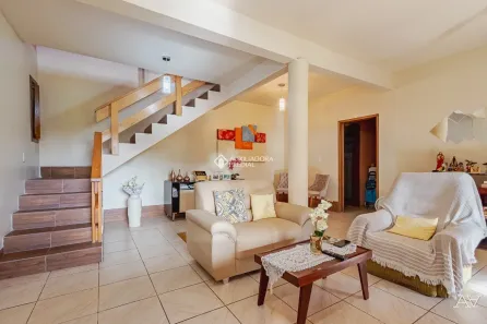 Casa com 4 Quartos à venda, 240m² no Estância Velha, Canoas