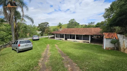 Fazenda/Sítio com 4 Quartos à venda, 200m² no , Socorro