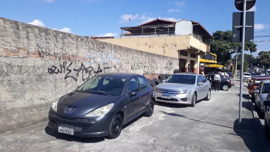 Lote/Terreno à venda, 402m² no Santa Mônica, Belo Horizonte