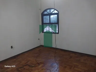 Casa com 2 Quartos para alugar, 275m² no Vila Floresta, Santo André