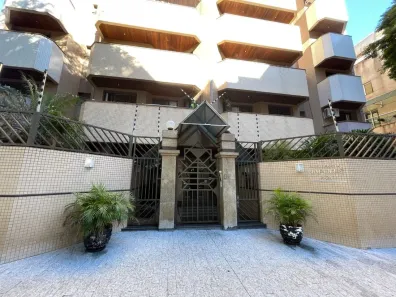 Apartamento com 4 Quartos para alugar, 109m² no Zona 07, Maringá