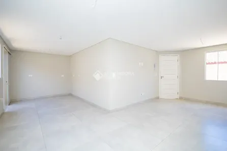 Sobrado com 3 Quartos à venda, 119m² no São Braz, Curitiba