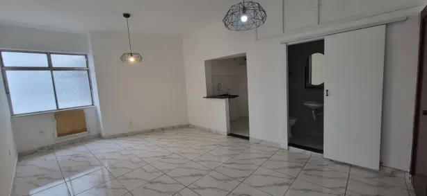 Kitnet com 1 Quarto para alugar, 30m² no Centro, Rio de Janeiro