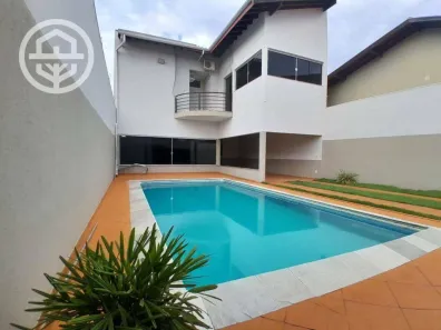 Casa com 3 Quartos para alugar, 294m² no Jardim Ramos, Barretos