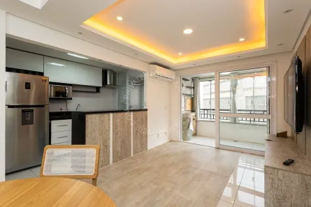 Apartamento com 2 Quartos para alugar, 70m² no Passo da Areia, Porto Alegre