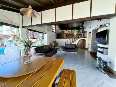 Casa com 3 Quartos à venda, 341m² no Indaiá, Caraguatatuba