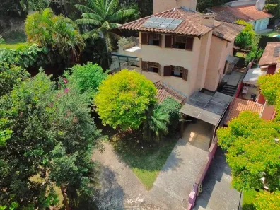 Casa de Condomínio com 4 Quartos à venda, 350m² no Chácara dos Lagos, Carapicuíba