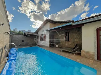 Casa com 3 Quartos à venda, 208m² no Itapoã, Belo Horizonte