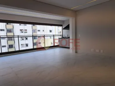 Apartamento com 2 Quartos para alugar, 140m² no Campo Belo, São Paulo