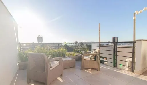 Casa com 3 Quartos à venda, 230m² no Cavalhada, Porto Alegre