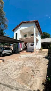 Sobrado com 3 Quartos à venda, 226m² no Setor Urias Magalhães, Goiânia