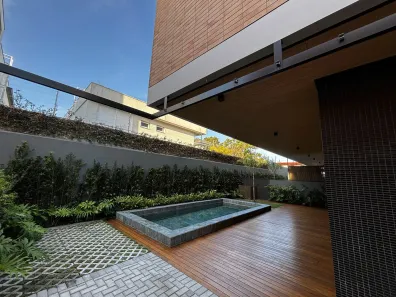 Apartamento com 4 Quartos à venda, 298m² no Praia do Estaleiro, Balneário Camboriú