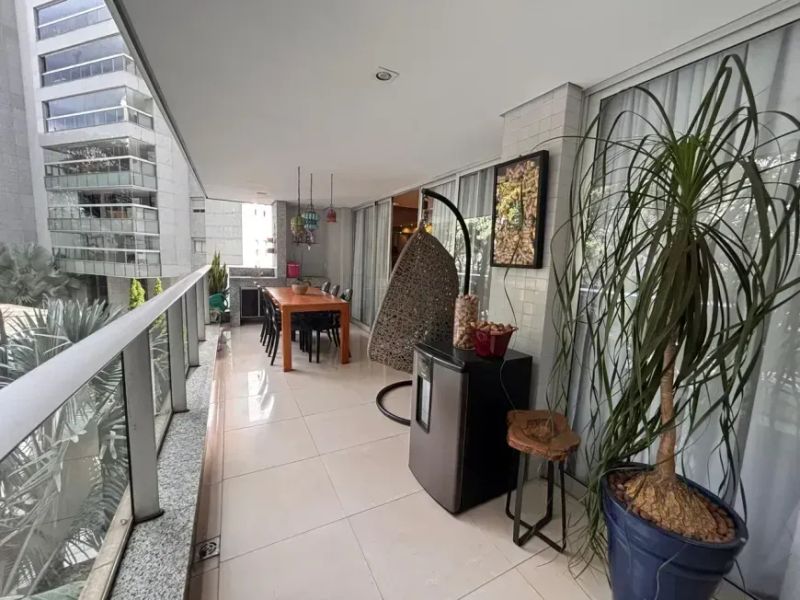 Apartamento com 4 quartos — Santo Agostinho, Belo Horizonte