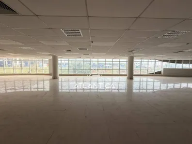 Prédio Comercial para alugar, 6714m² no Vale Encantado, Macaé