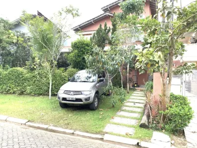 Casa de Condomínio com 3 Quartos para alugar, 290m² no Balneário Praia do Pernambuco, Guarujá