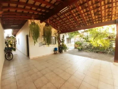Casa com 3 Quartos à venda, 218m² no Maria Áurea, Pindamonhangaba