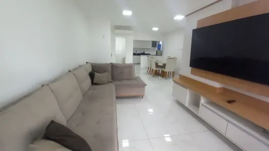Apartamento com 3 Quartos para alugar, 138m² no Guilhermina, Praia Grande