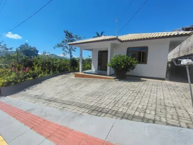 Casa com 3 Quartos à venda, 150m² no Areias de cima, Governador Celso Ramos