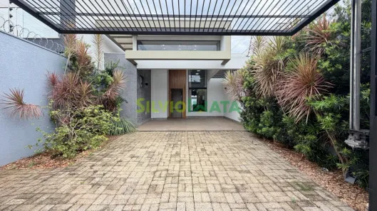 Casa com 3 Quartos à venda, 134m² no Jardim Guaporé, Maringá