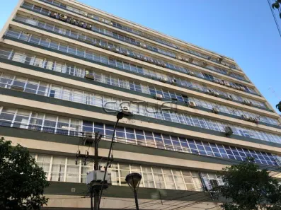 com 1 Quarto para alugar, 32m² no Centro, Londrina