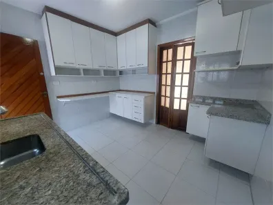 Casa com 2 Quartos à venda, 95m² no Vila Gomes, São Paulo