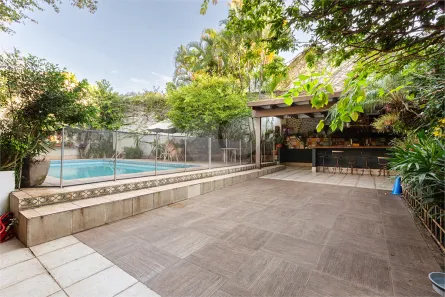 Casa com 4 Quartos à venda, 500m² no Boaçava, São Paulo