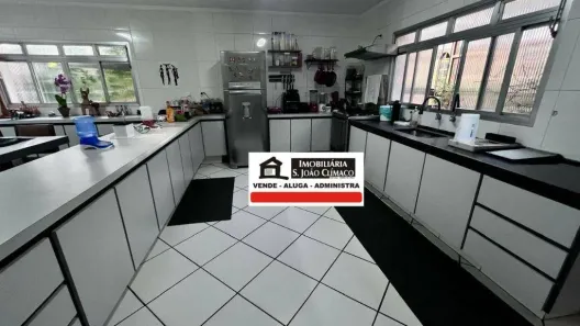 Sobrado com 3 Quartos à venda, 238m² no São João Clímaco, São Paulo