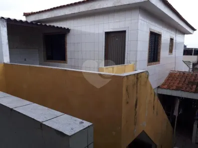 Sobrado com 2 Quartos à venda, 260m² no Parque Ramos Freitas, São Paulo