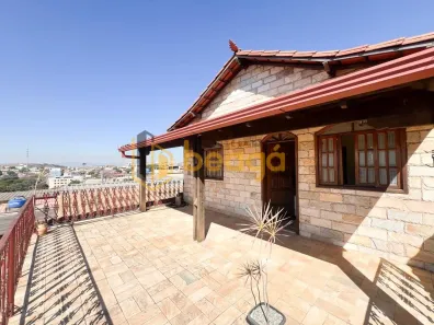 Casa com 4 Quartos à venda, 207m² no Nossa Senhora da Conceição, Contagem